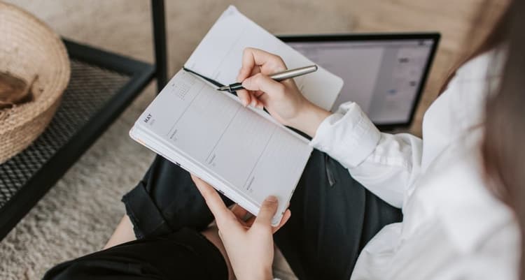 12 Tips for Writing in a Conversational Tone - LingualBox Blog